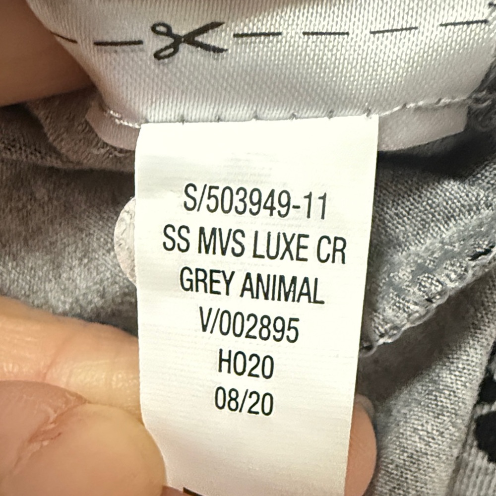 NWT OLD NAVY Gray Leopard Print Short Sleeve Top - Picture 10 of 12